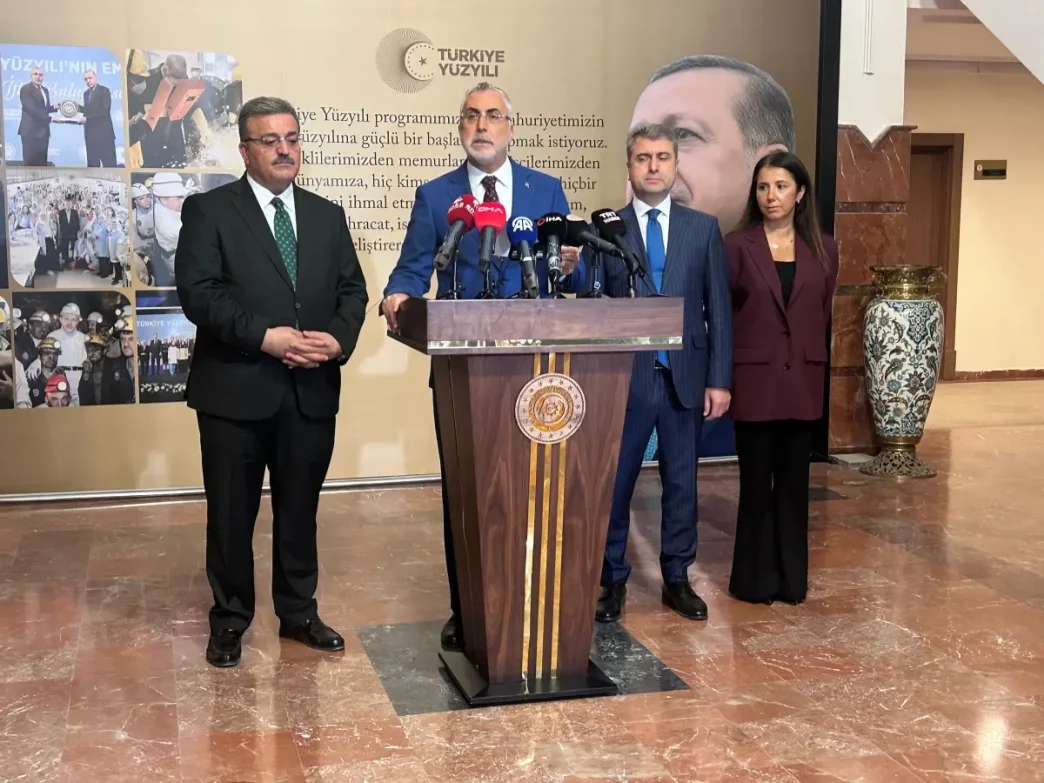 Memur Sendikalari ile Toplu Sozlesme Gorusmeleri Tamamlandi