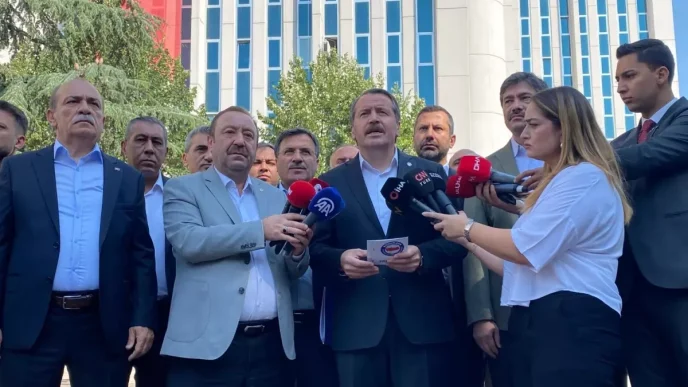 Memur ve Emekliler Icin Zam Orani Gorusmeleri Basladi