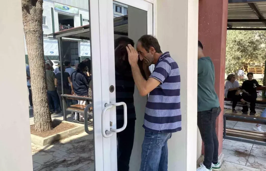 Mersinde Tekstil Atolyesi Sahibi Maaslari Odemeden Kayboldu