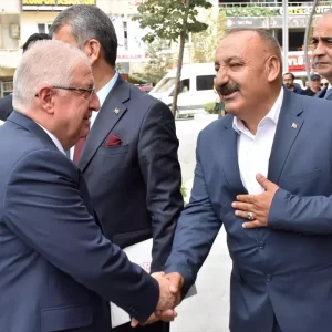 Milli Savunma Bakani Guler Hakkaride Turkiye Yuzyili Bulusmalari programina katildi