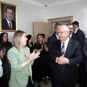Milli Savunma Bakani Guler Turkiye Yuzyili Icin Terorsuz Yeni Bir