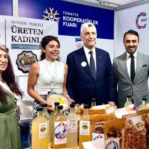 Munzur Ureten Kadinlar Kooperatifi Turkiye Kooperatifler Fuarinda Tunceliyi Temsil Ediyor