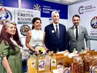 Munzur Ureten Kadinlar Kooperatifi Turkiye Kooperatifler Fuarinda Tunceliyi Temsil Ediyor