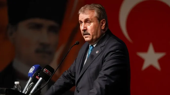 Mustafa Destici Israilin saldirilari soykirimdir