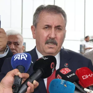 Mustafa Destici Terorle Mucadelede Ilkesel Durus Sergiledi