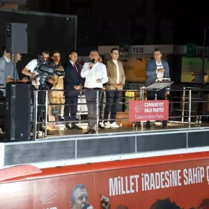 Ozgur Ozel Aksarayda Miting Duzenledi