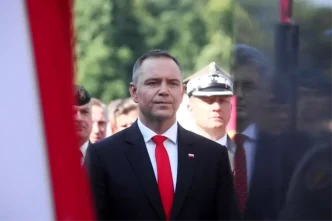 Polonya Cumhurbaskani Nawrocki Ukraynalilara Yapilan Yardimlari Veto Etti
