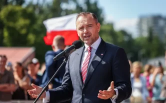Polonya Cumhurbaskani Ukraynalilara Yonelik Mali Yardimi Veto Etti