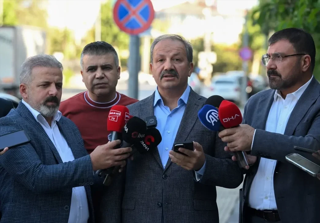 Saglik Sen Baskani Dogan Kamu Calisanlarina Yetersiz Zam Teklifi