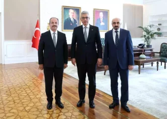 Saglik Sen Genel Baskani Dogan Saglik Bakani ile Toplu Sozlesme Gorusmesi