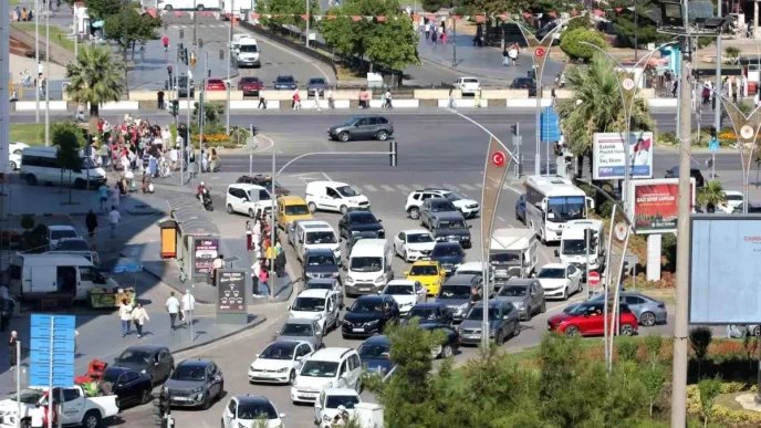 Samsunda Trafige Kayitli Motorlu Kara Tasiti Sayisi 519 Bini Asti