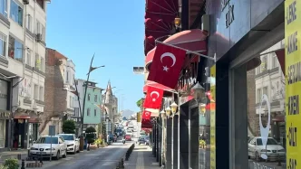 Sinopta Esnafa Turk Bayragi Dagitildi