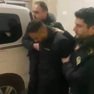 Sislide Hirsizlik ve Uyusturucu Operasyonu Paralar Calindi Amfetamin Ele Gecirildi