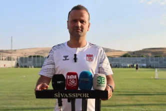 Sivasspor Teknik Direktoru Korkmaz Gurur Duyacak Bir Takim Olacagiz