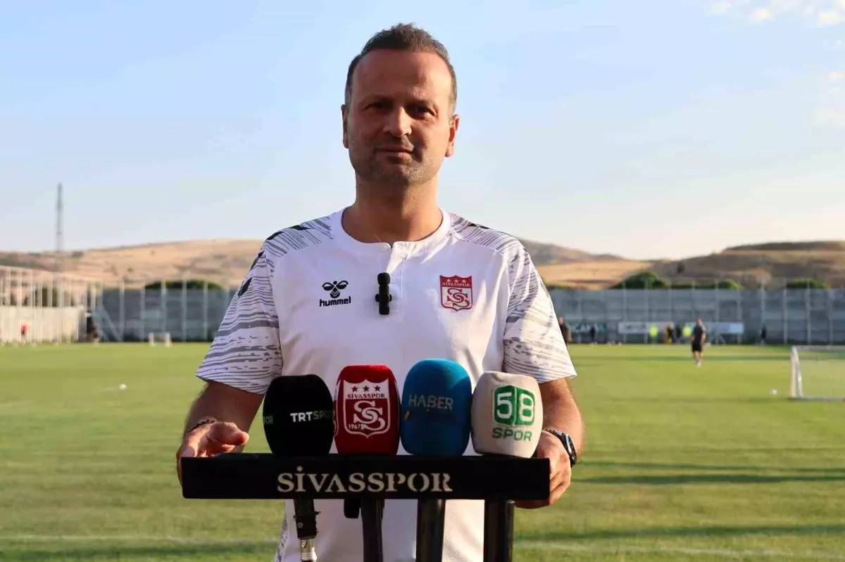 Sivassporun Teknik Direktoru Korkmazdan Guclu Takim Vurgusu