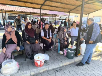 Suhutta Yoresel Urunler Pazarina Yogun Ilgi