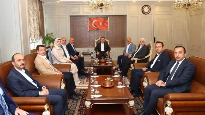 Tarim ve Orman Bakani Adiyamanda Tarim Sektoru Toplantisi Duzenledi