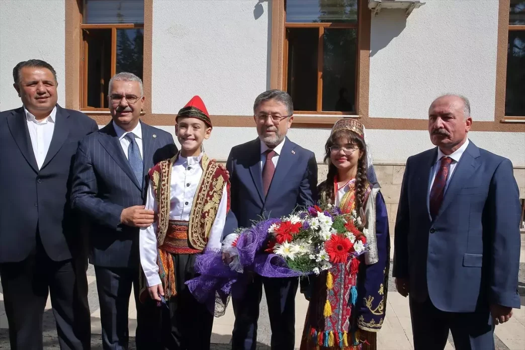 Tarim ve Orman Bakani Ibrahim Yumakli Corumda Incelemelerde Bulundu