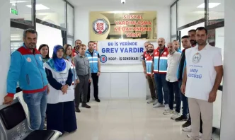 Tatvan Sosyal Yardimlasma Vakfi Calisanlarindan Grev Karari