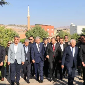 Ticaret Bakani Omer Bolat Siirtin Tillo Ilcesini Ziyaret Etti