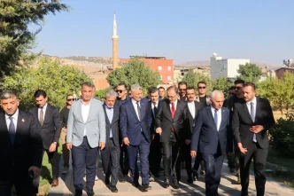 Ticaret Bakani Omer Bolat Siirtin Tillo Ilcesini Ziyaret Etti