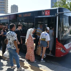 Toplu Tasima Ucretlerine Gelen Zam Emeklileri Zorluyor