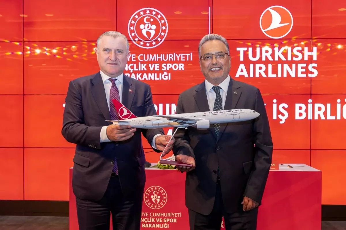 Turk Hava Yollari ve Genclik Bakanligindan Turk Sporuna Destek Anlasmasi