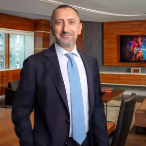 Turk Telekom CEOsu Umit Onal Fiber altyapimiz ve mobildeki guclu