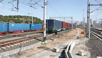Turkiye Cin Avrupa Demiryolu Hattinda yola cikan iki yuk treni Istanbula ulasti