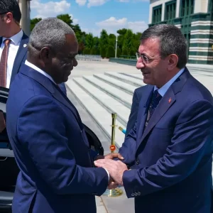Turkiye ve Kongo Arasindaki Is Birligi Gelisiyor