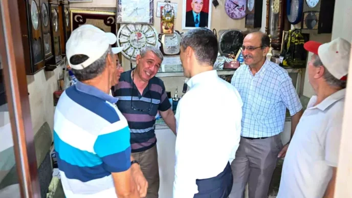 Usak Valisi Naci Aktastan Esnaf Ziyareti