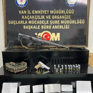 VAN Baskalede Tefecilik Operasyonu 2 Gozalti