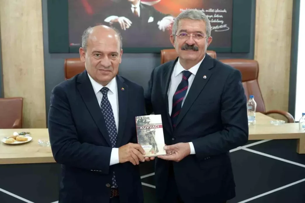 Van Edremit ile Balikesir Edremit arasinda hava yolu ile dostluk