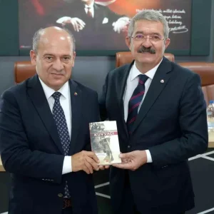 Van Edremit ile Balikesir Edremit arasinda hava yolu ile dostluk