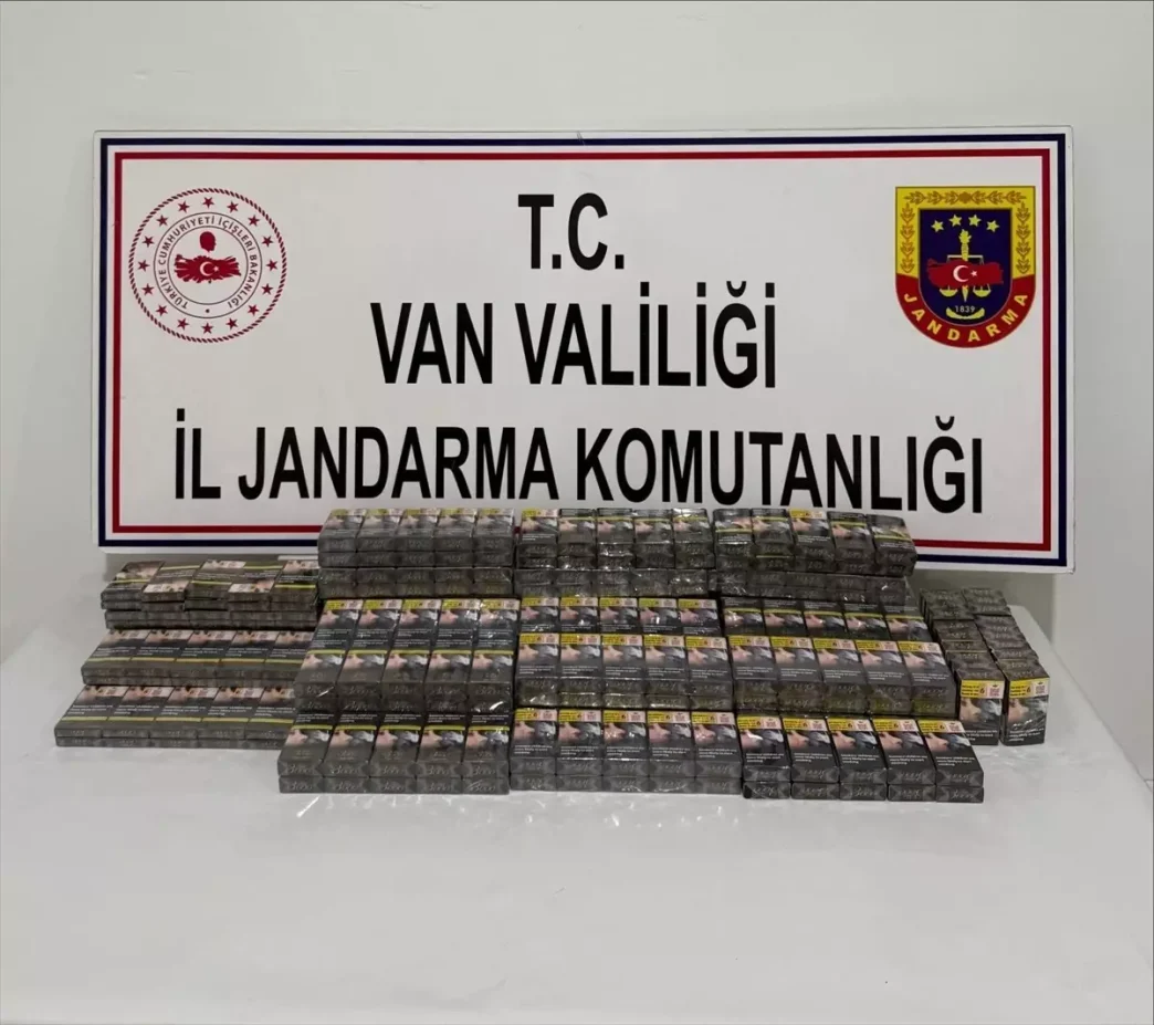 Vanda Gumruk Kacagi 1778 Paket Sigara Ele Gecirildi