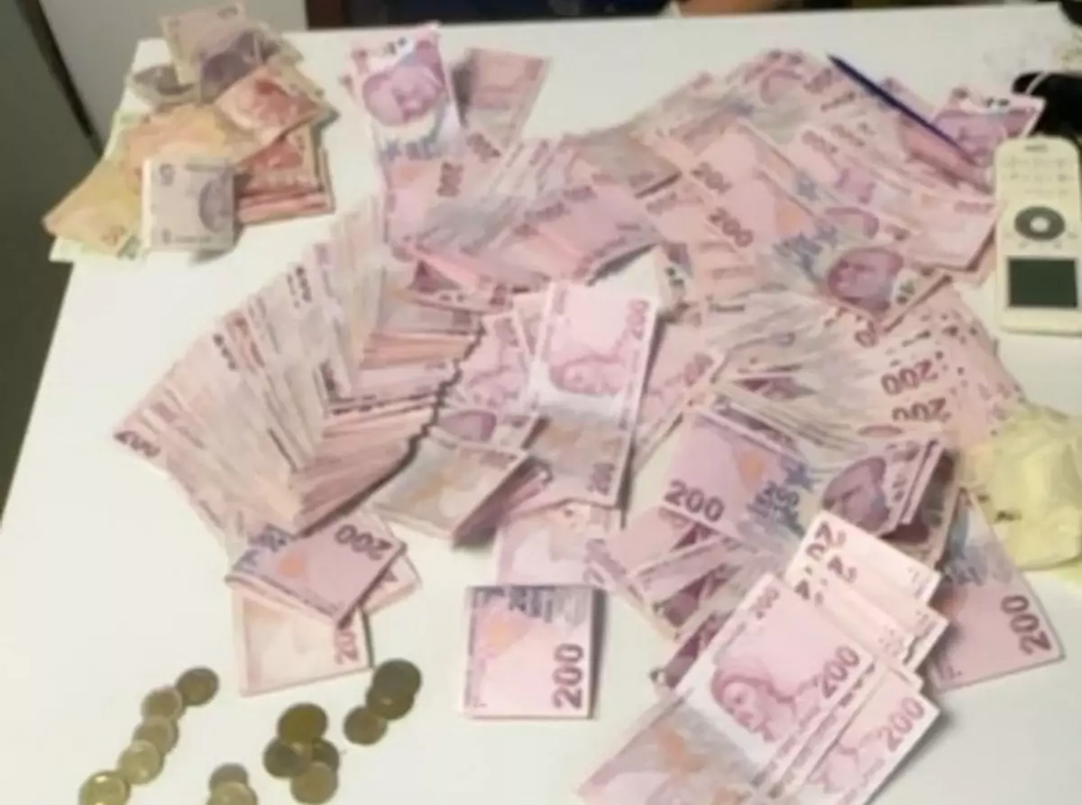 Yalovada Dilencinin Uzerinden 45 Bin Lira Cikti