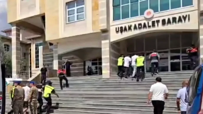 Yasa Disi Bahis ve Dolandiricilik Operasyonunda 34 Supheli Yakalandi