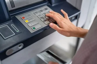 bankalarda yeni donem atm den para yatirma 18929794 3270 amp