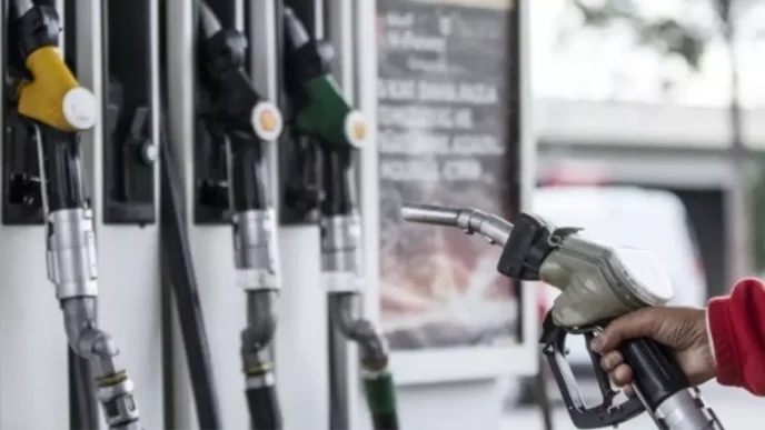 benzine zam geldi mi 27 agustos guncel 18986835 4405 amp