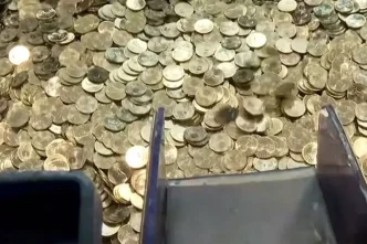 cebinizde bu madeni paradan varsa turnayi 19000262 1915 amp