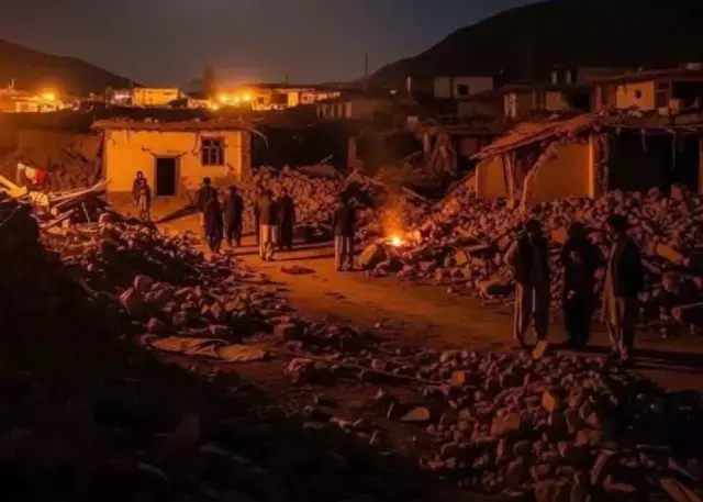 6'lık depremin vurduğu Afganistan'dan gelen ilk görüntüler korkunç