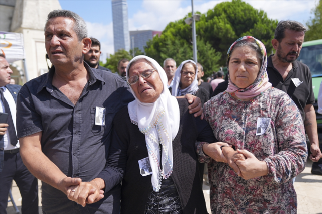 Öldürülen Cumhuriyet savcısı Ercan Kayhan gözyaşları içinde son yolculuğuna uğurlandı