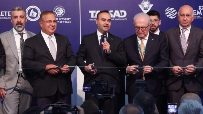 1758194431 468 Bakan Kacir Sanayide istihdami 6 milyon 700 bine yukselttik