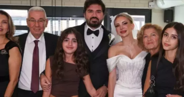 Rasim Ozan Kütahyalı evlendi mi? Rasim Ozan Kütahyalı kiminle evlendi?