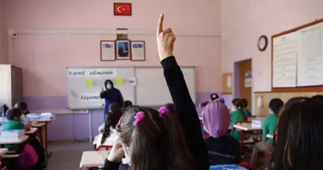 Kasım tatili ne zaman? İlk ara tatil ne zaman başlıyor? 2025-2026 eğitim öğretim yılı takvimi!