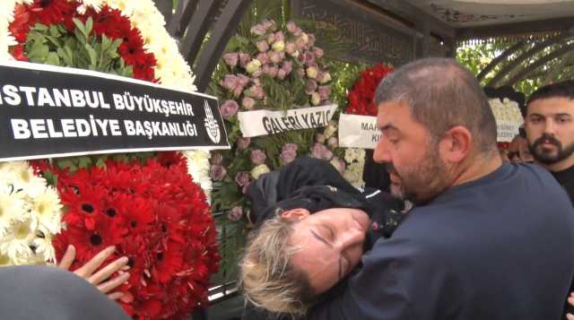 Tuğberk Yavuz'dan annesi Güllü'ye en acı veda! 'Helal olsun' haykırışı yürekleri yaktı