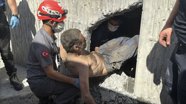 İstanbul'da 15 metrelik duvarın arasında günlerce mahsur kaldı, sesleri duyanlar ihbar etti