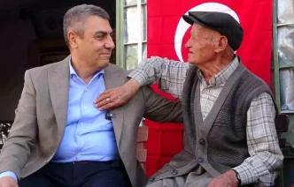 90 Yasindaki Garip Dede Yilin Esnafi Secildi