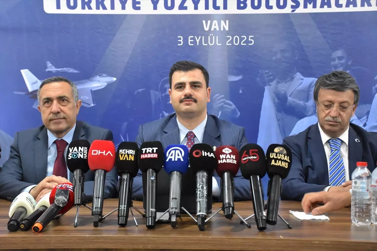 AK Parti Genel Sekreteri Inan Vanda Turkiye Yuzyili Bulusmalari programinda