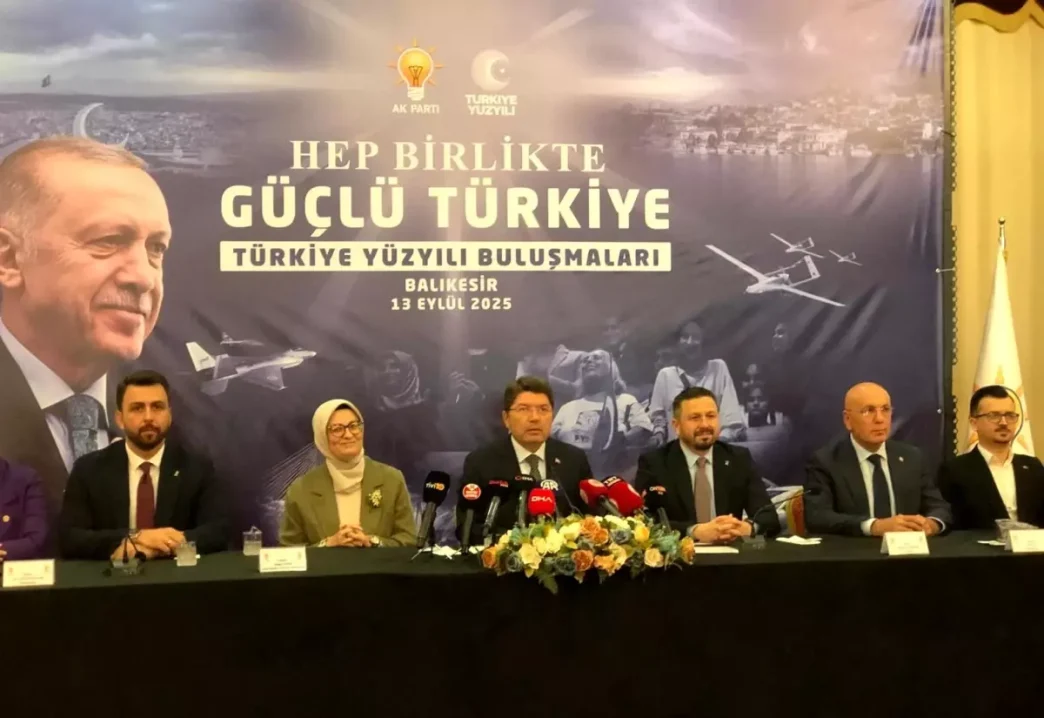 Adalet Bakani Tunc CHP Genel Merkezi bir yalan merkezine donustu